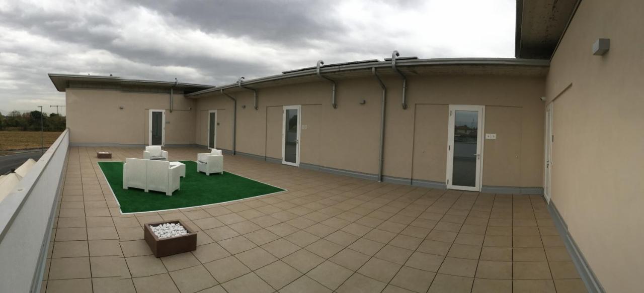 Terrazza Rooms Castrezatto Екстер'єр фото