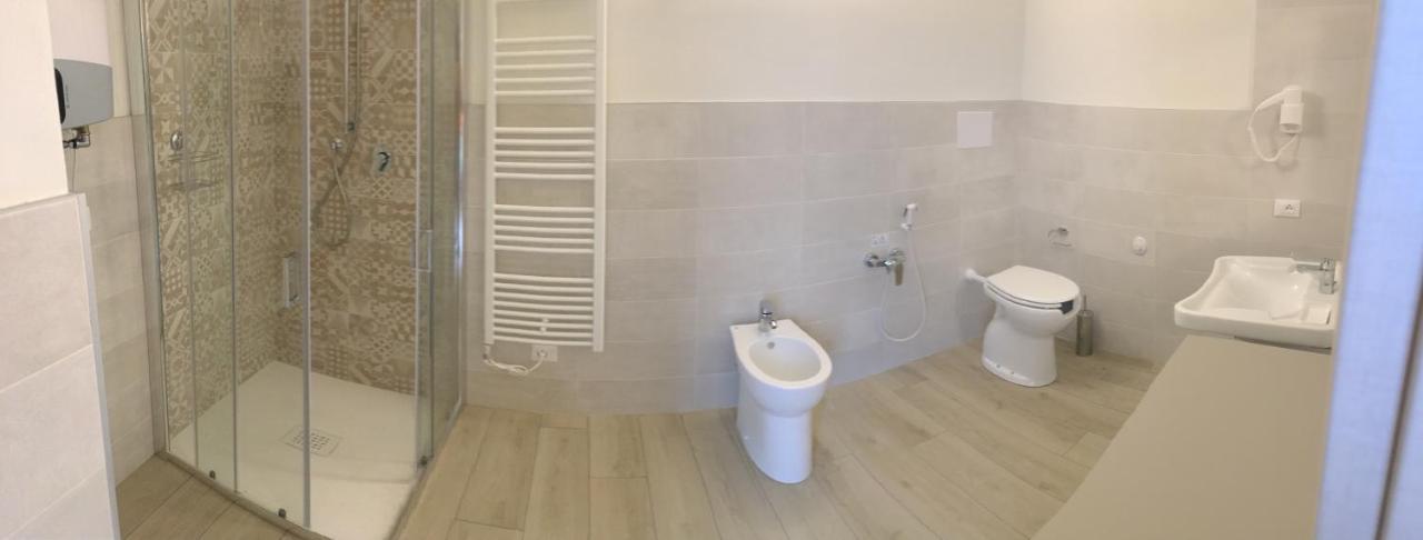 Terrazza Rooms Castrezatto Екстер'єр фото